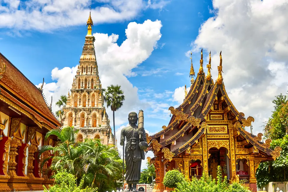 How Much Does It Cost to Ship a Dog or Cat From the U.S. to Thailand?